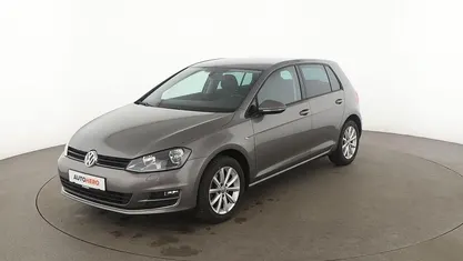 Grau Gebraucht 2015 VW Golf VII LOUNGE Limousine | 13.330 € (Fairer Preis)