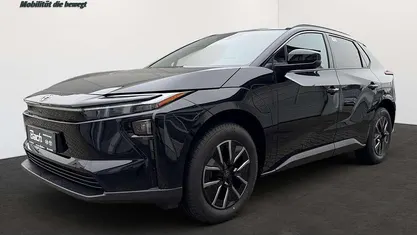 Neu Toyota bZ4X 164 kW (224 PS) 2026 Schwarz SUV