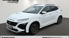 Weiss Gebraucht 2021 Hyundai Kona N Line SUV | 19.880 € (Fairer Preis)
