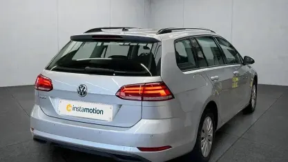 Gebraucht VW Golf VIII 116 PS (85 kW) 2020 Silber Kombi