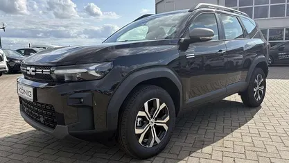 Gebraucht 2025 Dacia Bigster Expression SUV | 28.679 € (Fairer Preis)