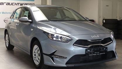 Nuova Kia Ceed 140 CV (102 kW) 2025 Verschiedene Utilitaria