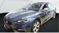 Grau Gebraucht 2024 Seat Leon | 28.990 € (Fairer Preis)