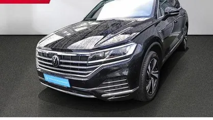 Gebraucht VW Touareg Elegance 286 PS (210 kW) 2023 Grenadillschwarz metallic SUV