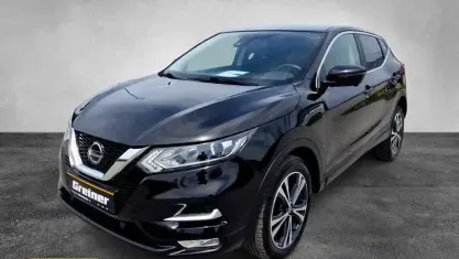 Gebraucht Nissan Qashqai N-Connecta 150 PS (110 kW) 2019 Black (metallic) SUV