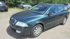Grün Gebraucht 2006 Skoda Octavia Ambiente Kombi | 1.350 € (Fairer Preis)