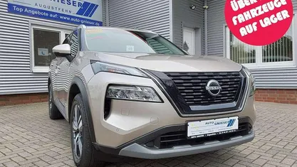 Champagne silver Gebraucht 2024 Nissan X-Trail N-Connecta SUV | 35.900 € (Fairer Preis)