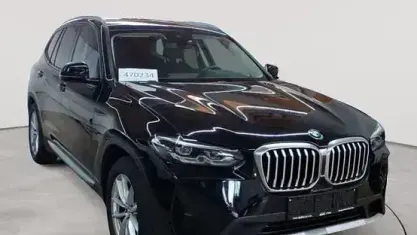 Gebraucht BMW X3 Sport Line 190 PS (139 kW) 2022 Schwarz uni SUV