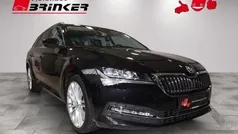 Gebraucht 2022 Skoda Superb Style Kombi | 33.860 €
