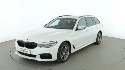 Gebraucht BMW 530 M Sport 265 PS (194 kW) 2019 Weiß Kombi