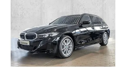 Gebraucht 2025 BMW 318 Comfort Edition Kombi | 37.890 € (Fairer Preis)