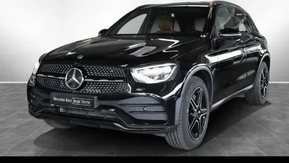 Gebraucht Mercedes GLC220 AMG 194 PS (142 kW) 2021 Unilack schwarz SUV