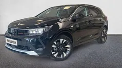 Diamantschwarz (metallic) Gebraucht 2023 Opel Grandland X Elegance SUV | 25.490 € (Fairer Preis)
