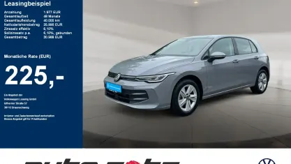 Gebraucht VW Golf VIII Life 116 PS (85 kW) 2025 Mondsteingrau Limousine