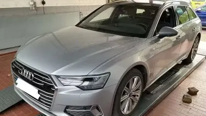 Gebraucht Audi A6 Sport 265 PS (194 kW) 2022 Silber Kombi