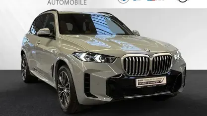 Gebraucht BMW X5 M Sport 489 PS (359 kW) 2024 Brooklyn grau metallic SUV