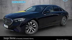 Schwarz Gebraucht 2025 Mercedes E220 Kombi | 52.990 € (Fairer Preis)