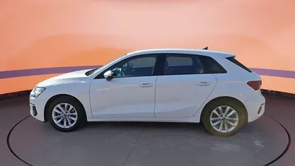 Gebraucht Audi A3 Sport 110 PS (80 kW) 2023 Weiß Limousine