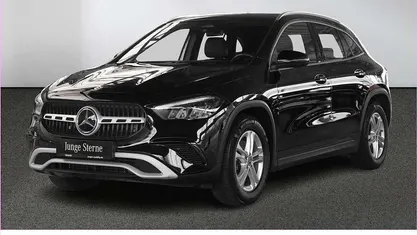 Gebraucht Mercedes GLA200 163 PS (119 kW) 2024 SUV