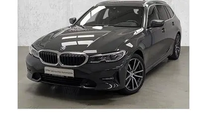 Gebraucht BMW 320 Sport Line 190 PS (139 kW) 2021 Grau Kombi