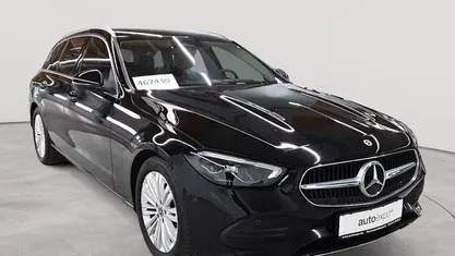 Gebraucht Mercedes C220 Advanced 197 PS (144 kW) 2023 Obsidianschwarz metallic Kombi