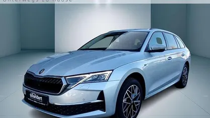 Usata Skoda Octavia Tour 150 CV (110 kW) 2025 Argento Station wagon
