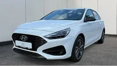 Serenity white/weiß Neu 2024 Hyundai i30 Advantage Limousine | 21.350 € (Guter Preis)