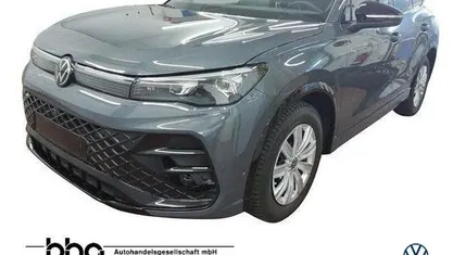 Gebraucht VW Tiguan R-line 150 PS (110 kW) 2025 SUV