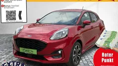 Fantastic red metallic Gebraucht 2024 Ford Puma Gen-E ST-Line SUV | 21.490 € (Fairer Preis)