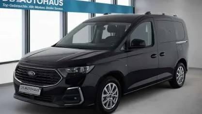 Gebraucht Ford Tourneo Connect Titanium 114 PS (83 kW) 2024 Schwarz Van / Kleinbus