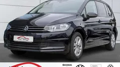 Gebraucht 2024 VW Touran Comfortline Van / Kleinbus | 31.947 € (Fairer Preis)