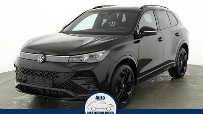 Cipressino grün metallic Neu 2025 VW Tiguan R-line SUV | 52.995 € (Superpreis)