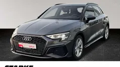 Grau Gebraucht 2022 Audi A3 Sportback S-Line Limousine | 29.830 € (Fairer Preis)