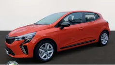 Valenciaorange Gebraucht 2024 Renault Clio V Evolution Kleinwagen | 20.990 € (Fairer Preis)