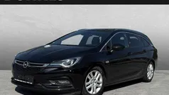 Schwarz Gebraucht 2016 Opel Astra Dynamic Kombi | 8.500 € (Etwas zu teuer)