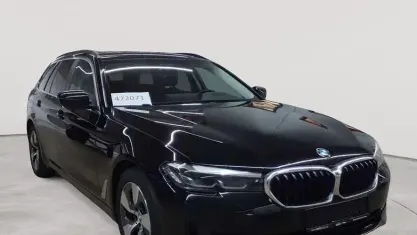 Gebraucht BMW 520 Sport Line 190 PS (139 kW) 2022 Schwarz Limousine