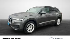 Grau Gebraucht 2025 VW Touareg SUV | 55.530 € (Fairer Preis)