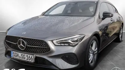 Gebraucht Mercedes CLA200 Progressive 163 PS (119 kW) 2026 Metalliclack mountaingrau Kombi