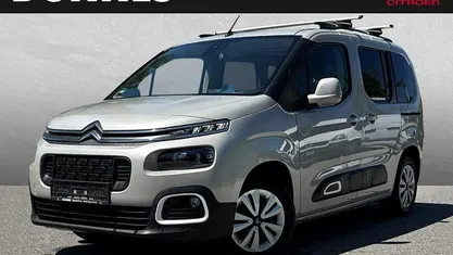 Beige Gebraucht 2019 Citroën Berlingo Shine Van / Kleinbus | 18.300 € (Etwas zu teuer)