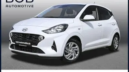 Gebraucht Hyundai i10 Select 67 PS (49 kW) 2023 Weiß Kleinwagen