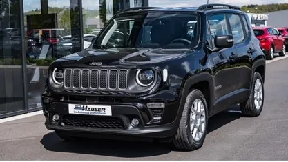 Schwarz Gebraucht 2024 Jeep Renegade Altitude SUV | 25.385 € (Fairer Preis)