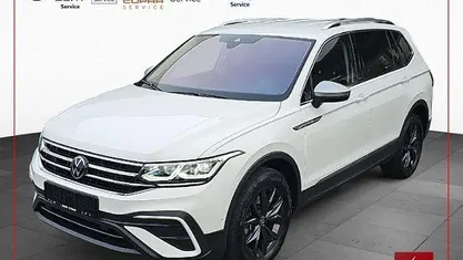 Purewhite Gebraucht 2024 VW Tiguan Allspace Move SUV | 39.990 € (Fairer Preis)