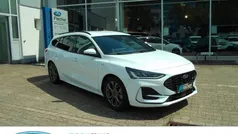 Weiß Gebraucht 2024 Ford Focus ST-Line X Kombi | 21.779 € (Superpreis)