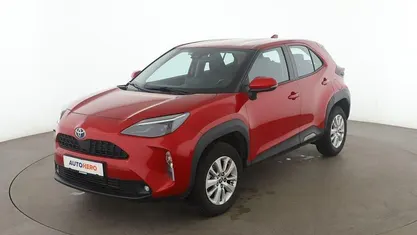 Rot Gebraucht 2022 Toyota Yaris Cross Comfort SUV | 23.390 € (Fairer Preis)