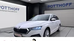 Weiss Gebraucht 2023 Skoda Octavia Style Kombi | 22.777 € (Fairer Preis)