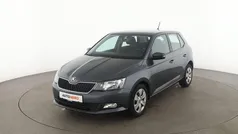 Grau Gebraucht 2017 Skoda Fabia Ambition Limousine | 12.450 € (Fairer Preis)