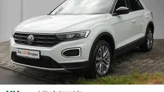 Pure white Gebraucht 2022 VW T-Roc Active SUV | 20.680 € (Fairer Preis)