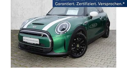 Grün Gebraucht 2022 Mini Cooper SE Classic Kleinwagen | 17.490 € (Guter Preis)