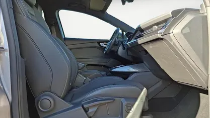 Gebraucht Audi Q4 e-tron Ambiente 150 kW (204 PS) 2023 SUV