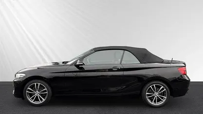 Gebraucht BMW 218 Sport Line 136 PS (100 kW) 2019 Schwarz Cabrio